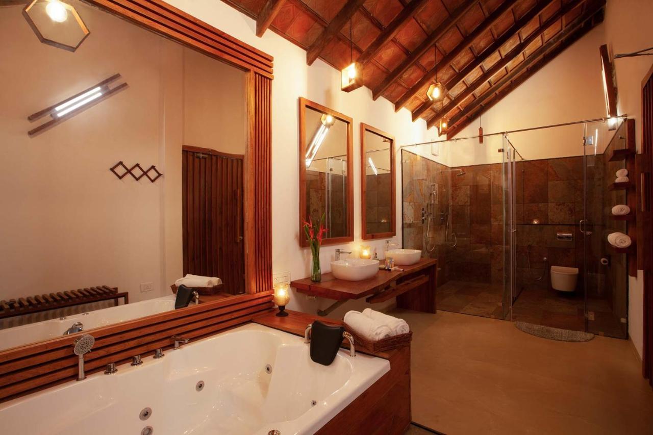 Stayvista At Cedar - Strelitzia 2Bhk With Breakfast And Jacuzzi Chikmagalūr Екстериор снимка